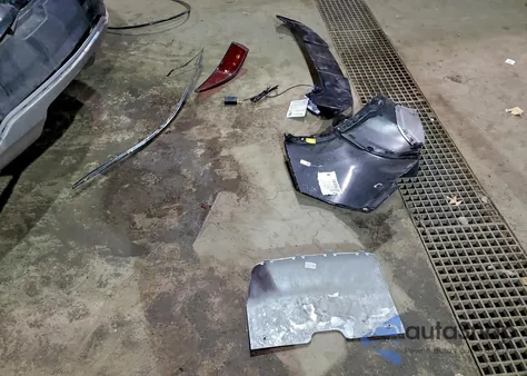 2025 Chevrolet Blazer 2Lt z USA, uszkodzony, nr VIN 3GNKBCR44SS187031